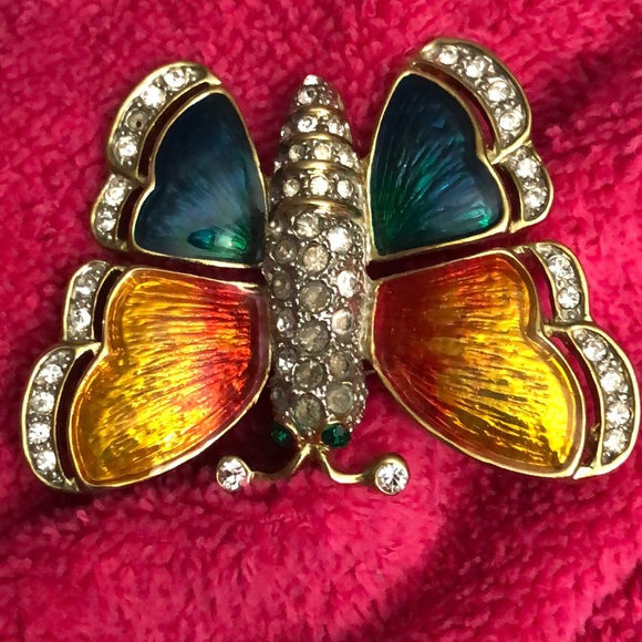 Vintage butterfly pin - Picture 5 of 7